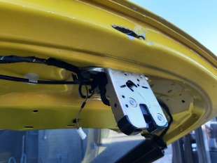 Recambio de cerradura maletero / porton para porsche cayman (typ 981c) 2013-2016 gt4 referencia OEM IAM 8R0827505A  