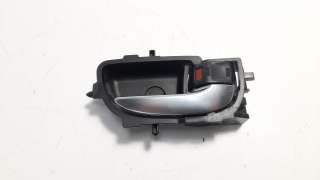 Recambio de maneta interior delantera derecha para toyota yaris 2014-2017 hsd active referencia OEM IAM 692050D271  