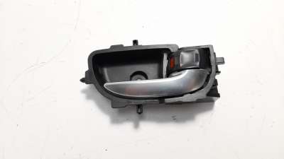Recambio de maneta interior trasera derecha para toyota yaris 2014-2017 hsd active referencia OEM IAM 692050D271C1  