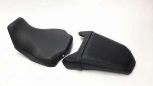 Recambio de asiento para honda cbr 650ra 2019- rh02 / 1 / 1 referencia OEM IAM 7710AMKND500 77300MKND51ZB  2