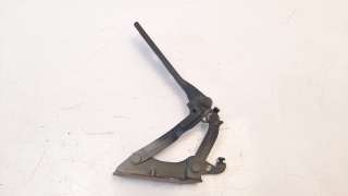 Recambio de retenedor puerta para volkswagen golf vi (5k1) 2008-2012 advance referencia OEM IAM 5K0823301C  