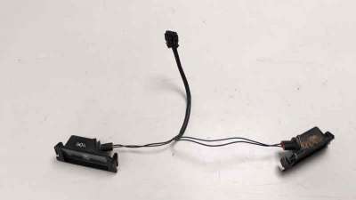 Recambio de piloto matricula para hyundai i20 2014- 1.2 16v cat referencia OEM IAM 925202C7  
