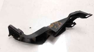 Recambio de molduras traseras para volkswagen golf v berlina (1k1) 2003-2008 sportline referencia OEM IAM 1K6807393EZT  