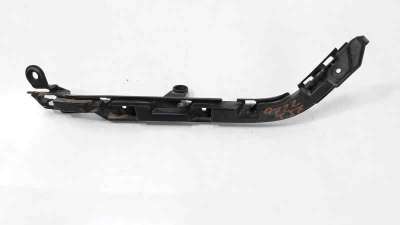 Recambio de molduras traseras para bmw serie 1 berlina (e81/e87) 2004-2012 116d referencia OEM IAM 51127058517  