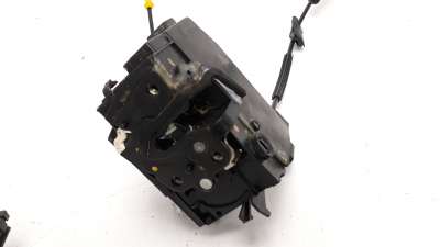 Recambio de cerradura puerta trasera izquierda para peugeot 308 2013- style referencia OEM IAM 9826126080  