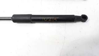 Recambio de amortiguadores capo para audi a1 sportback (8xf) 2014-2018 attracted referencia OEM IAM 8X0823359  