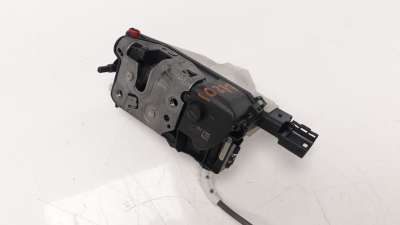 Recambio de cerradura puerta trasera izquierda para citroën c3 2016- feel referencia OEM IAM 9812398580  