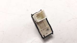 Recambio de mando elevalunas delantero derecho para citroën c3 2016- feel referencia OEM IAM 96762292ZD IAF240007HQ EWSPE043