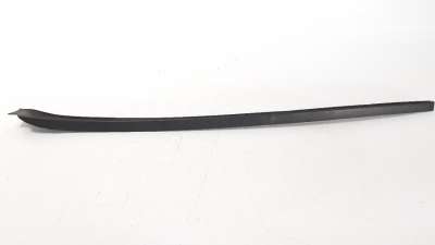 Recambio de molduras delanteras para seat ibiza (6p1) 2015-2017 style referencia OEM IAM 6J0854319  