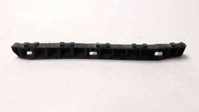 Recambio de molduras traseras para hyundai ix35 2010-2015 comfort 2wd referencia OEM IAM 866132Y000  