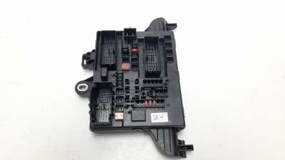 Recambio de caja reles / fusibles para opel insignia berlina 2008-2017 excellence referencia OEM IAM 22737764 544949969 