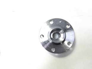 Recambio de buje para volkswagen golf v berlina (1k1) 2003-2008 referencia OEM IAM 5Q0407621B KLPVW013 