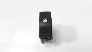 Recambio de mando elevalunas trasero izquierdo para renault megane ii familiar 2003-2009 2.0 referencia OEM IAM 8200315024 REN14