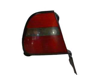 Recambio de piloto trasero izquierdo para lancia delta 1993-1999 referencia OEM IAM 714029391713  