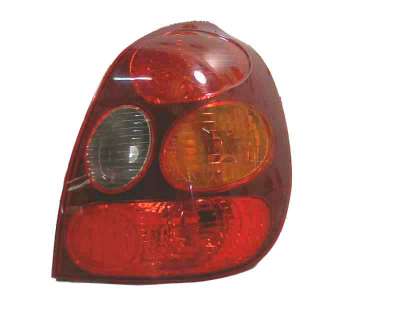 Recambio de piloto trasero derecho para toyota corolla (e11) 1997-2000 referencia OEM IAM 84250686 TY0854053 