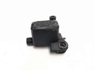Recambio de bomba embrague para ducati scrambler 1100 2017- scrambler 1100 referencia OEM IAM 63040791A  