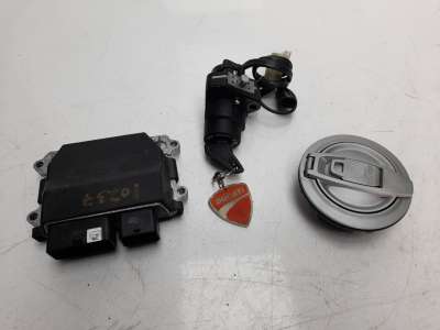 Recambio de conmutador de arranque para ducati scrambler 1100 2017- scrambler 1100 referencia OEM IAM A2C9226870101  