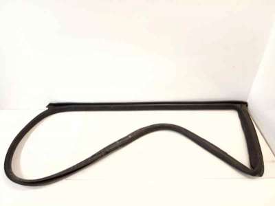 Recambio de gomas contorno puerta para maserati ghibli 2013- diesel referencia OEM IAM   