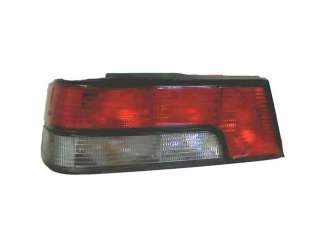 Recambio de piloto trasero izquierdo para peugeot 405 berlina 1987-1996 referencia OEM IAM   