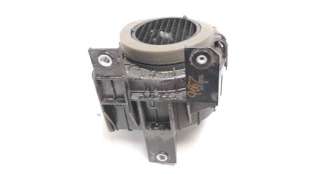 Recambio de electroventilador para toyota yaris 2017- hybrid active referencia OEM IAM 923052040  