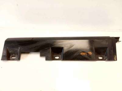 Recambio de moldura para ford transit courier 2013- trend referencia OEM IAM ET76101A01AD  