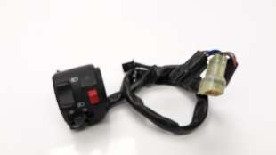 Recambio de piña luces izquierda para kawasaki z 900 2016- z 900 performance referencia OEM IAM 460910390  