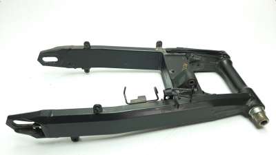 Recambio de puente trasero para kawasaki z 900 2016- z 900 performance referencia OEM IAM 33001066618R  