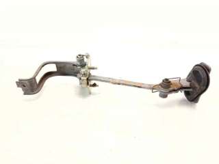Recambio de retenedor puerta para dacia dokker 2012- ambiance referencia OEM IAM 904704935R  