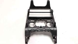 Recambio de moldura para peugeot 5008 2009-2017 allure referencia OEM IAM 9685099877  