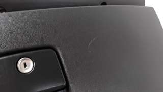 Recambio de guantera para volvo c30 2006-2012 2.0 d momentum referencia OEM IAM 9123248  