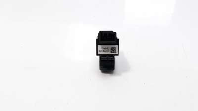 Recambio de mando elevalunas delantero derecho para volvo c30 2006-2012 2.0 d momentum referencia OEM IAM 31272012  