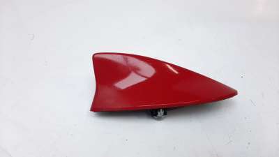 Recambio de antena para lexus ct 2010- 1.8 16v cat (híbrido) referencia OEM IAM 8607776010D1  