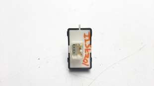 Recambio de mando elevalunas trasero izquierdo para fiat 500 x (334) 2014- 1.6 jtdm 16v referencia OEM IAM 30170844   2