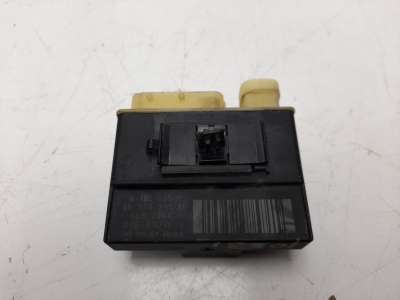 Recambio de caja precalentamiento para peugeot partner kombi 2008- 1.6 blue-hdi fap referencia OEM IAM 9652021180  