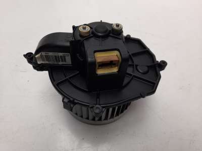 Recambio de ventilador calefaccion para peugeot partner kombi 2008- 1.6 blue-hdi fap referencia OEM IAM 181428100  