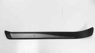 Recambio de moldura para bmw serie 5 berlina (e60) 2003-2010 520d referencia OEM IAM 51477034303  
