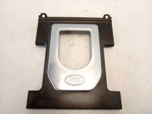 Recambio de moldura para land rover discovery 4 2009-2016 tdv6 se referencia OEM IAM CH22045H92  