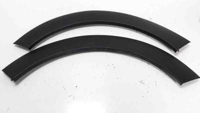 Recambio de moldura para citroën c3 2016- 1.2 12v e-thp referencia OEM IAM 9812088780 107076117 