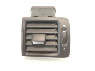 Recambio de rejilla aireadora para volvo c30 2006-2012 1.6 d drive momentum referencia OEM IAM 39888289  