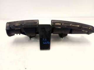 Recambio de molduras traseras para volvo c30 2006-2012 1.6 d drive momentum referencia OEM IAM 31323158  