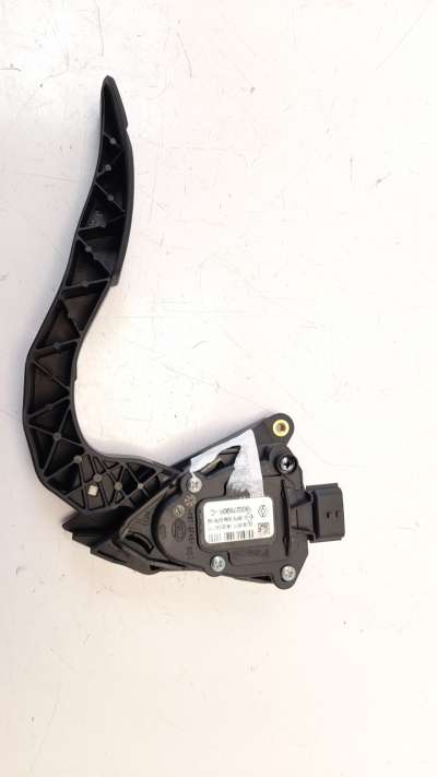 Recambio de potenciometro pedal para renault scenic iv 2016- grand edition one referencia OEM IAM 180027890R 6PV00997819 