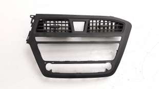 Recambio de rejilla aireadora para hyundai i20 2014- 1.2 16v cat referencia OEM IAM 84740C8050  