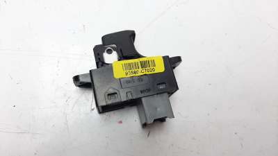 Recambio de mando elevalunas delantero derecho para hyundai i20 2014- 1.2 16v cat referencia OEM IAM 93580C7020  