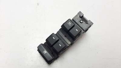 Recambio de mando elevalunas delantero izquierdo para hyundai i20 2014- 1.2 16v cat referencia OEM IAM 93570C8110  