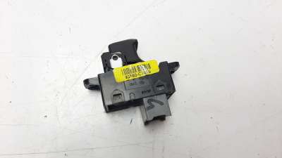Recambio de mando elevalunas trasero derecho para hyundai i20 2014- 1.2 16v cat referencia OEM IAM 93580C7010  