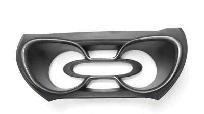 Recambio de moldura para renault captur 2013- zen referencia OEM IAM 682507178R  