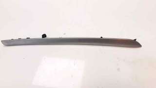 Recambio de moldura para renault megane iv berlina 5p 2015- zen referencia OEM IAM 809A64311R  