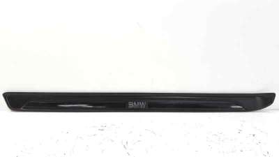Recambio de moldura para bmw serie 1 berlina (e81/e87) 2004-2012 120d referencia OEM IAM 30HF545001  