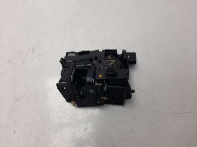 Recambio de cerradura puerta trasera izquierda para citroën c4 picasso 2013- referencia OEM IAM 9805636080  