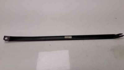 Recambio de travesaño superior para bmw serie 1 berlina (e81/e87) 2004-2012 116i referencia OEM IAM 716754403  